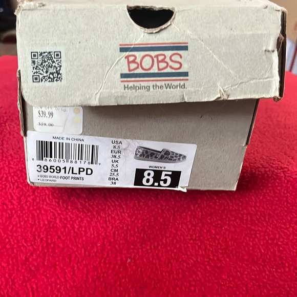 Bobs by Skechers Leopard Print Flats - Picture 9 of 9